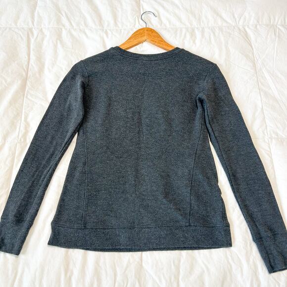 Athleta Girl Gray Long Sleeve Crewneck Soft Sweatshirt Size L/12 Thumbholes - Picture 3 of 3